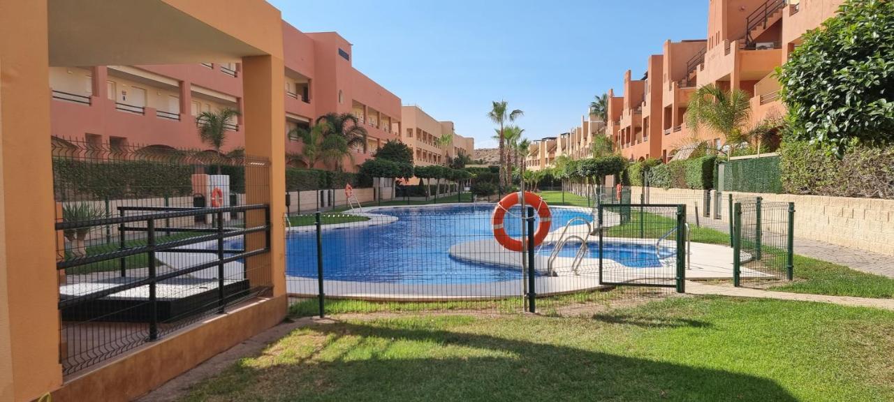 Homes Of Spain, Apartamentos Paraiso De Vera Playa, Ed Tahiti Bajo H, A Pie De La Playa, Vistas Piscina Exterior foto